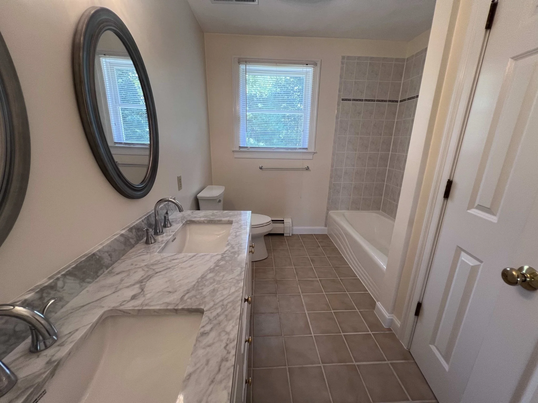 3 bed, 1 bath apartment for rent at 318 South Unit 318, Bedford — photo 10 of 13