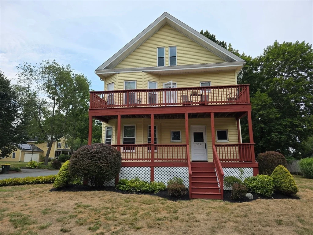 3 bed, 1 bath apartment for rent at 318 Summer St Unit 1, Bridgewater — photo 16 of 17