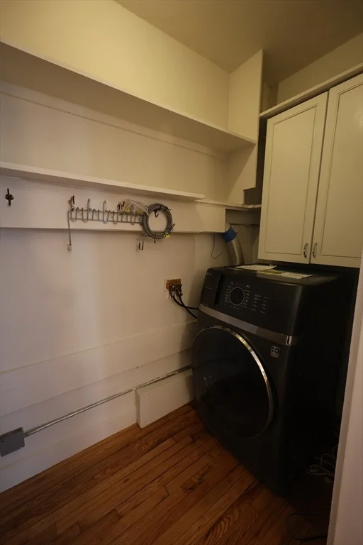 2 bed, 1 bath apartment for rent at 318 Tappan St Unit 2, Brookline Hills — photo 11 of 12