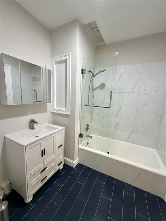 2 bed, 1 bath apartment for rent at 318 Tappan Unit 2, Brookline Hills — photo 10 of 12