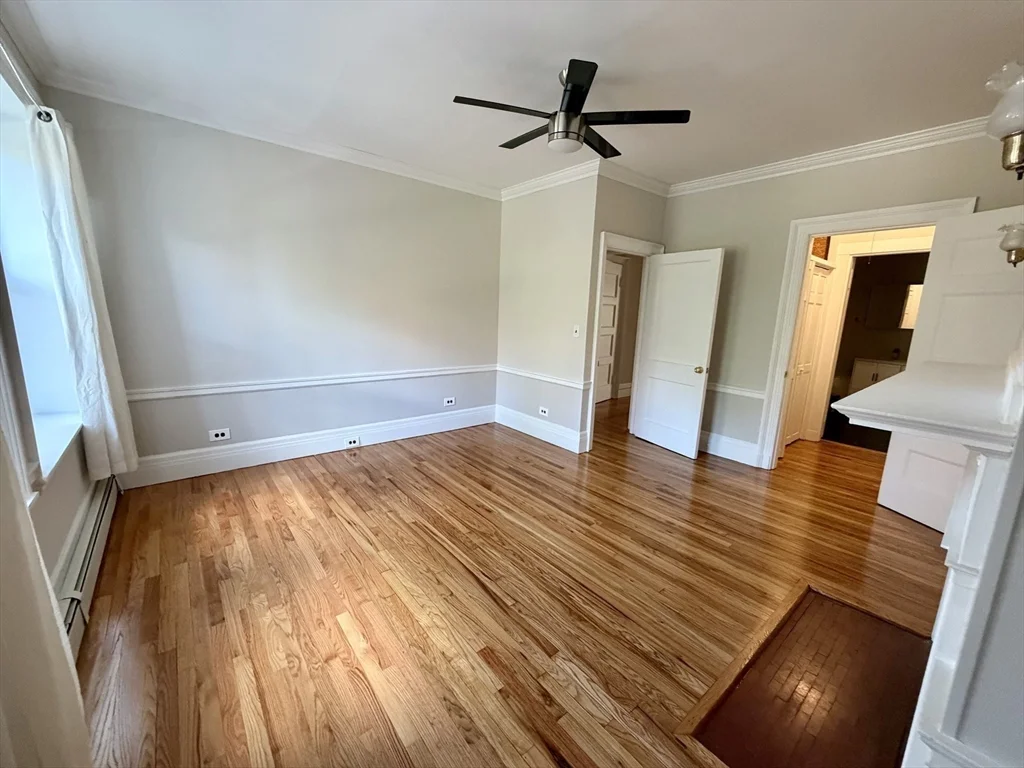 2 bed, 1 bath apartment for rent at 318 Tappan Unit 2, Brookline Hills — photo 7 of 12