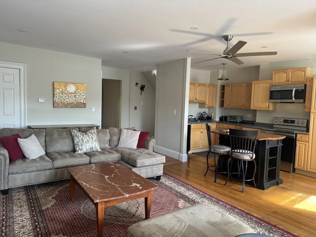 3 bed, 2 bath apartment for rent at 318 Tappan Unit 3Furni, Brookline Hills — photo 5 of 15