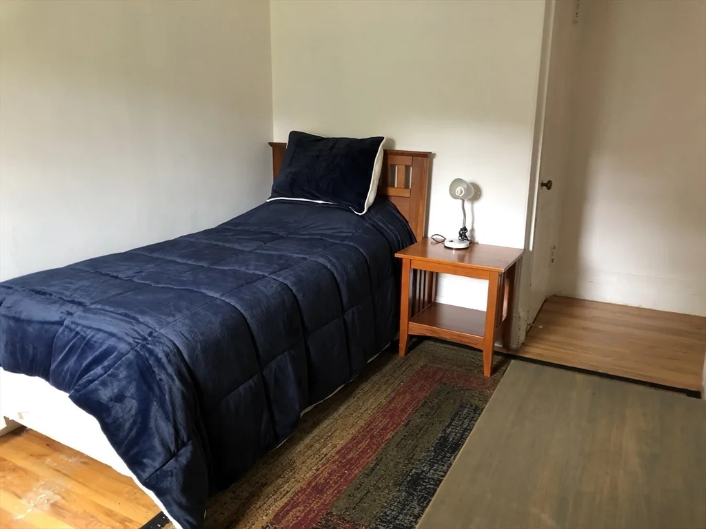 3 bed, 2 bath apartment for rent at 318 Tappan Unit 3Furni, Brookline Hills — photo 9 of 15