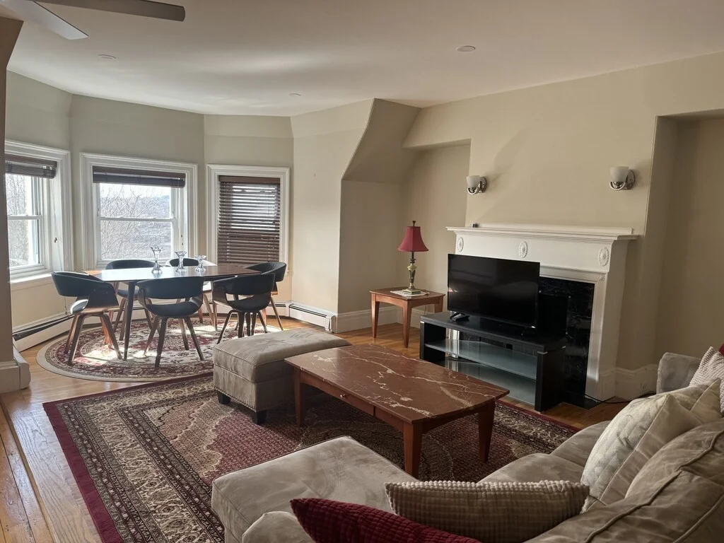 3 bed, 2 bath apartment for rent at 318 Tappan Unit 3Furni, Brookline Hills
