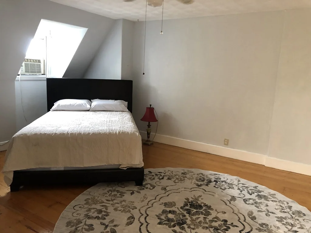3 bed, 2 bath apartment for rent at 318 Tappan Unit 3Furni, Brookline Hills — photo 10 of 15