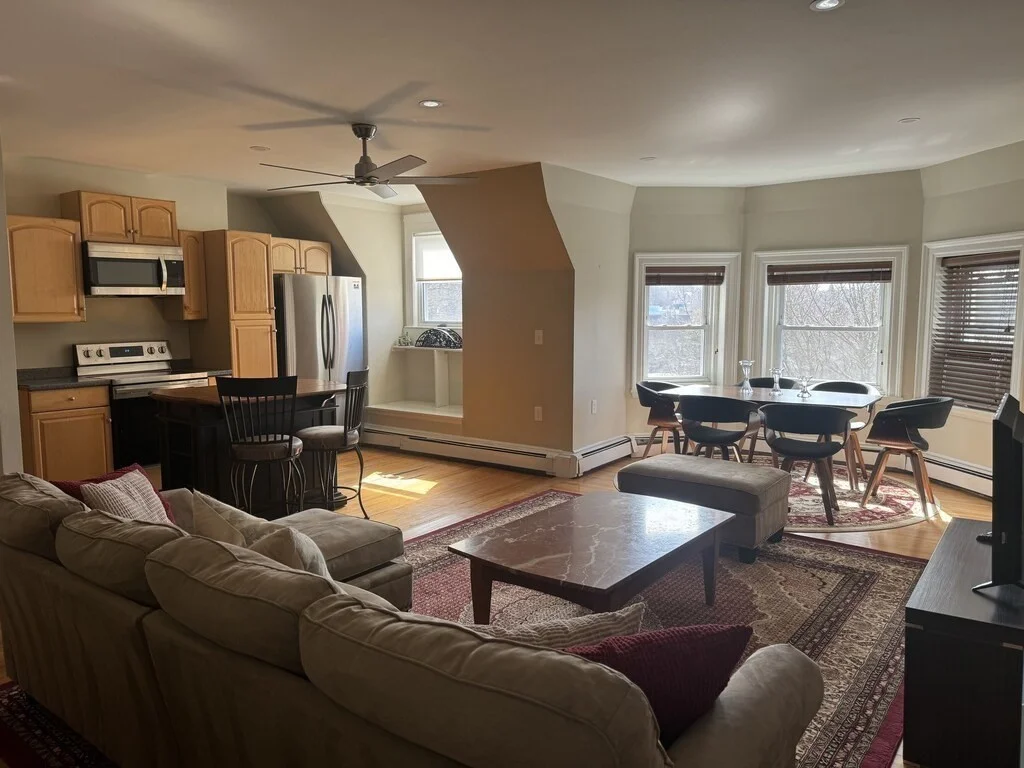 3 bed, 2 bath apartment for rent at 318 Tappan Unit 3Furni, Brookline Hills — photo 4 of 15