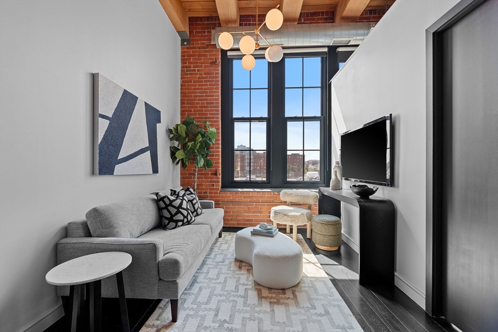 1 bed, 1 bath apartment for rent at 319 A St Unit 201, South Boston — photo 3 of 11