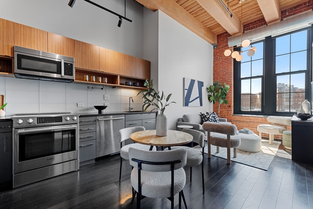 1 bed, 1 bath apartment for rent at 319 A St Unit 201, South Boston — photo 4 of 11