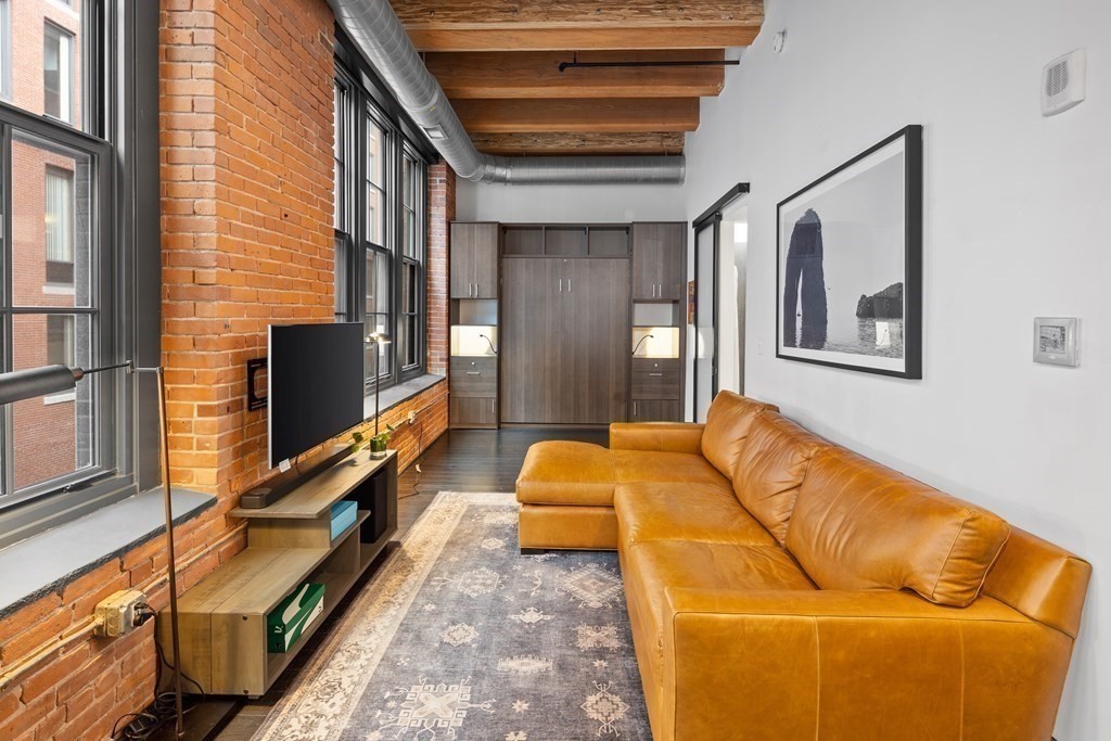 1 bed, 1 bath apartment for rent at 319 A St Unit 207, Seaport District — photo 4 of 18