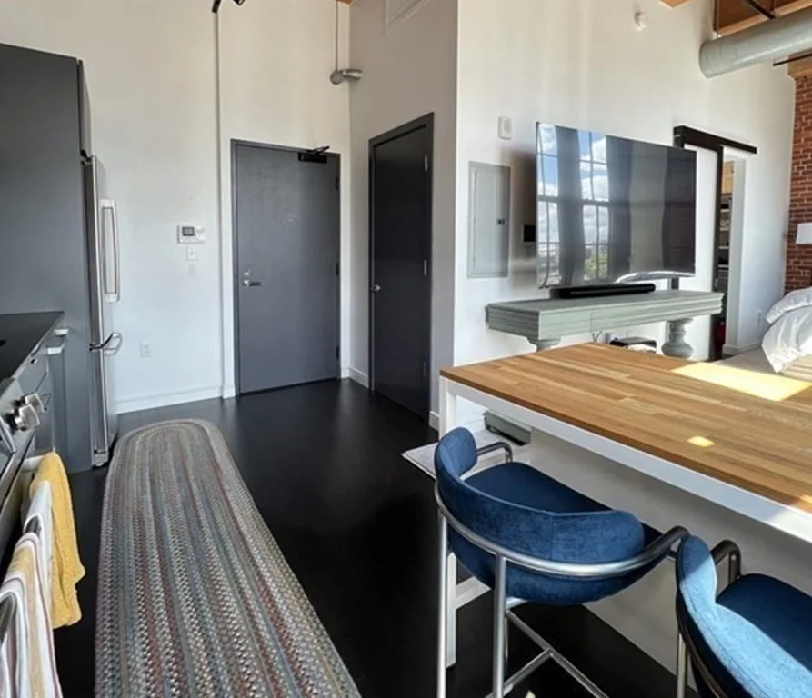 1 bed, 1 bath apartment for rent at 319 A St Unit 210, South Boston — photo 6 of 18
