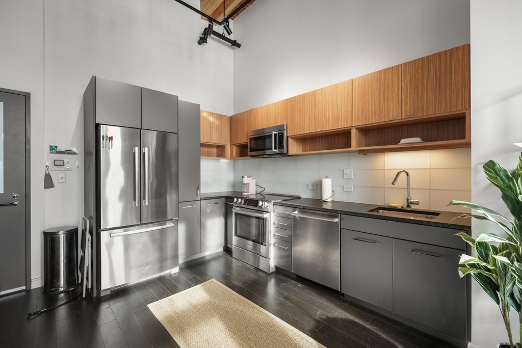 Studio bed, 1 bath apartment for rent at 319 A St Unit 501, Seaport District — photo 9 of 17