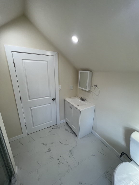 4 bed, 3 bath apartment for rent at 319 Alewife Brook Pkwa Unit 2, Teele Square — photo 22 of 29
