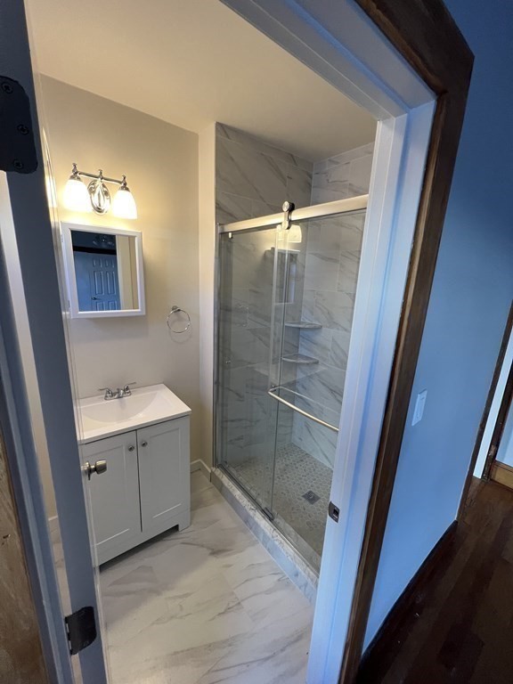 4 bed, 3 bath apartment for rent at 319 Alewife Brook Pkwa Unit 2, Teele Square — photo 13 of 29