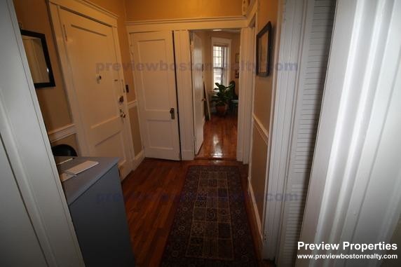1 bed, 1 bath apartment for rent at 319 Allston St Unit 4P, Brighton — photo 2 of 11