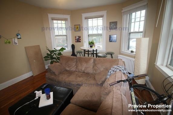 1 bed, 1 bath apartment for rent at 319 Allston St Unit 4P, Brighton — photo 10 of 11