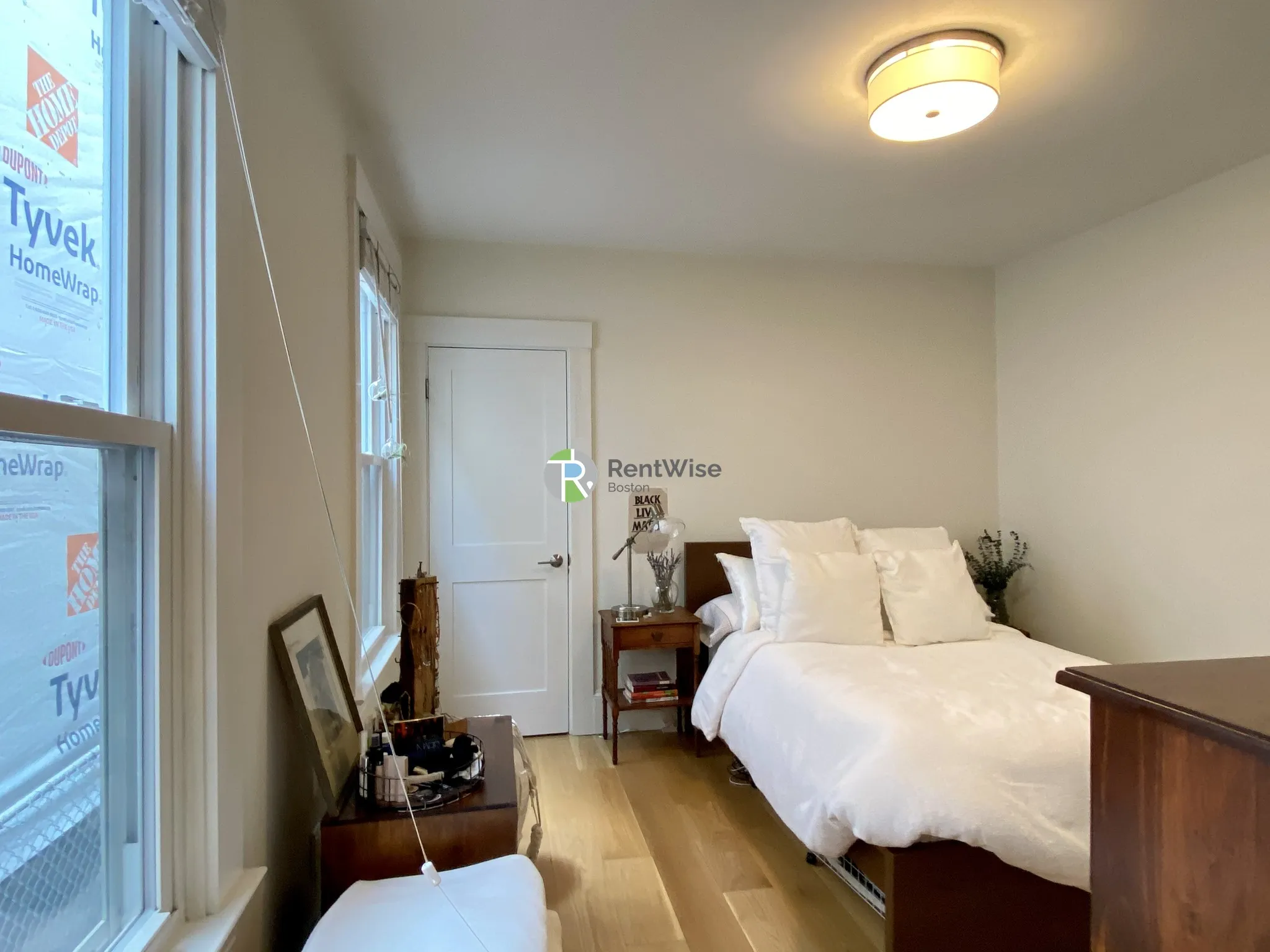 3 bed, 2 bath apartment for rent at 319 Columbia St Unit 1, Wellington-Harrington — photo 19 of 38