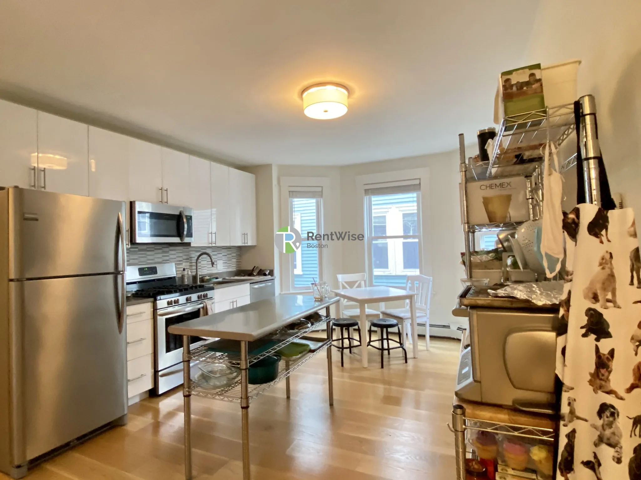 3 bed, 2 bath apartment for rent at 319 Columbia St Unit 1, Wellington-Harrington