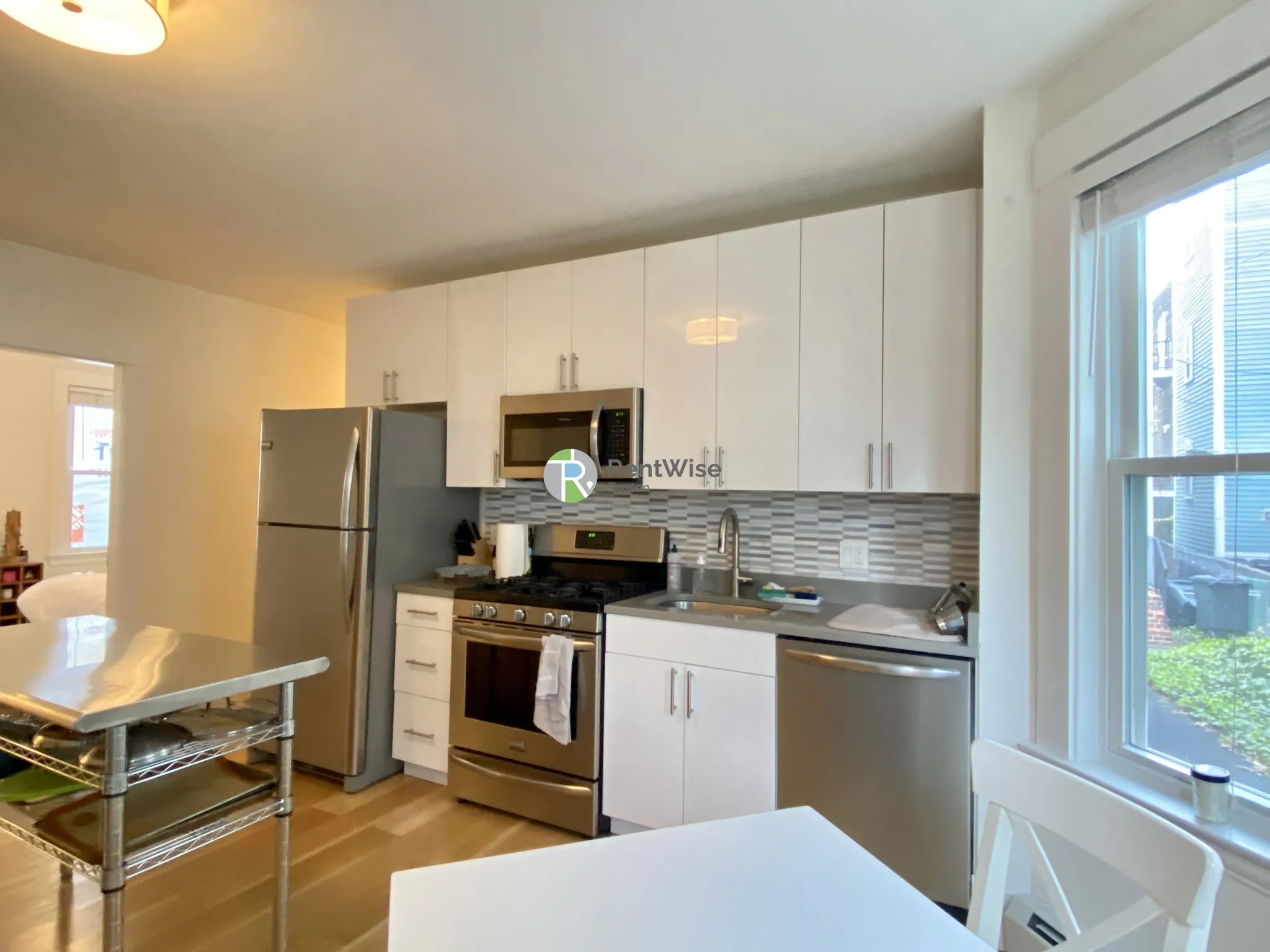 3 bed, 2 bath apartment for rent at 319 Columbia St Unit 1, Wellington-Harrington — photo 29 of 38