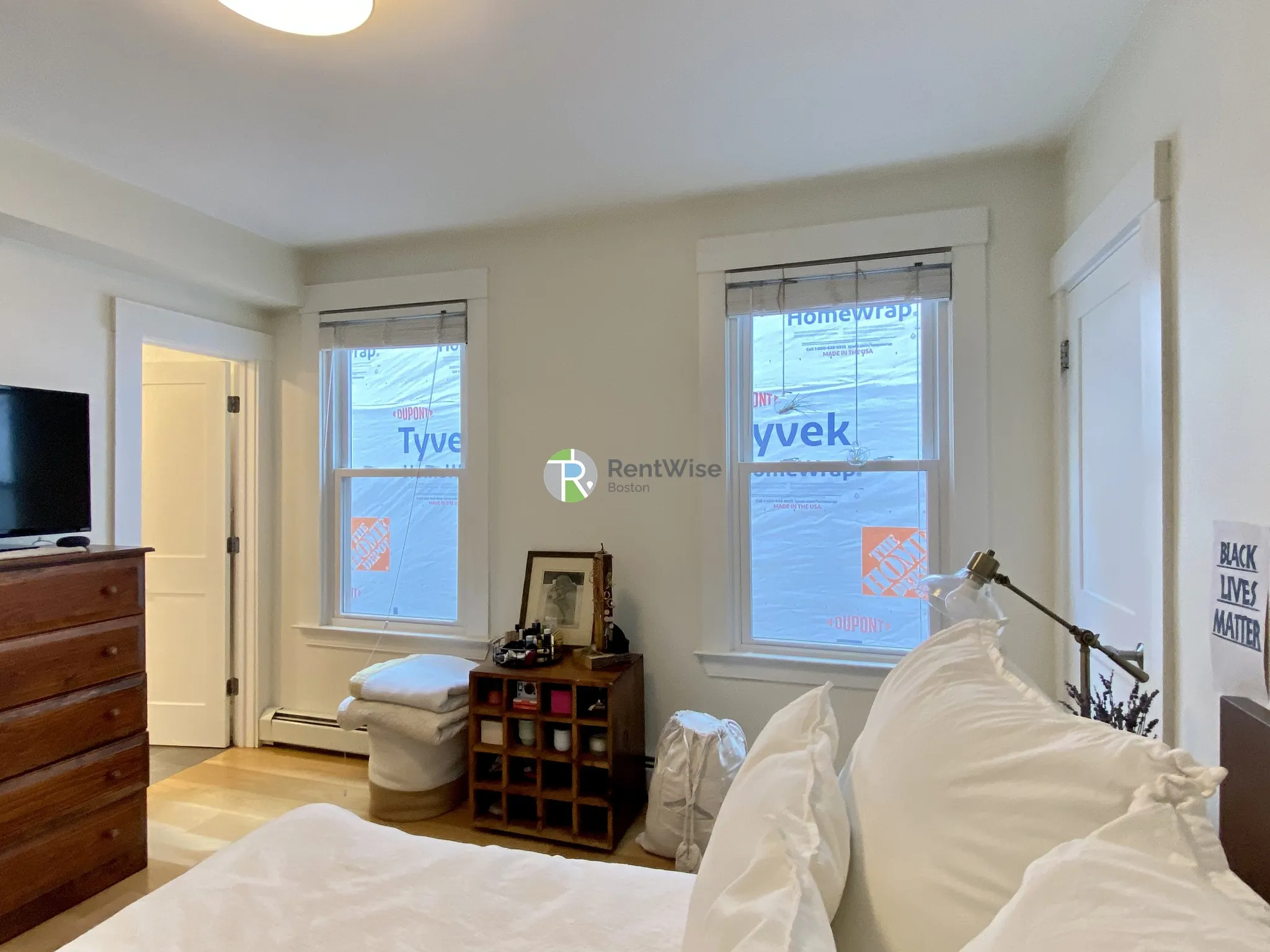 3 bed, 2 bath apartment for rent at 319 Columbia St Unit 1, Wellington-Harrington — photo 23 of 38