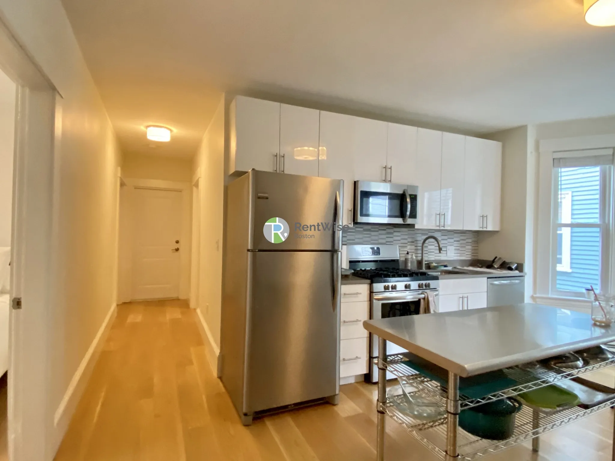 3 bed, 2 bath apartment for rent at 319 Columbia St Unit 1, Wellington-Harrington — photo 26 of 38