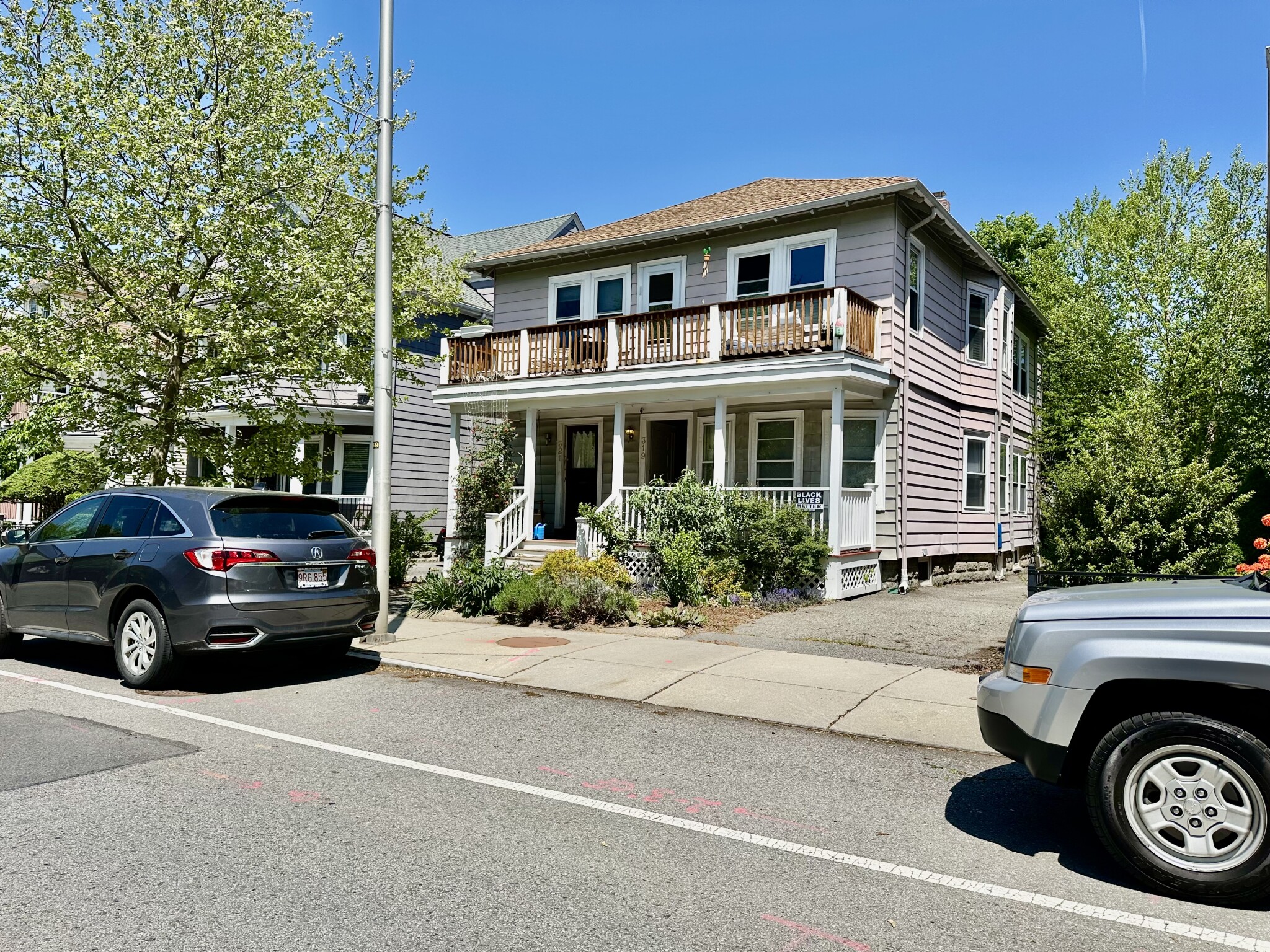 2 bed, 1 bath apartment for rent at 319 Concord Ave Unit 1, Neighborhood Nine — photo 12 of 35