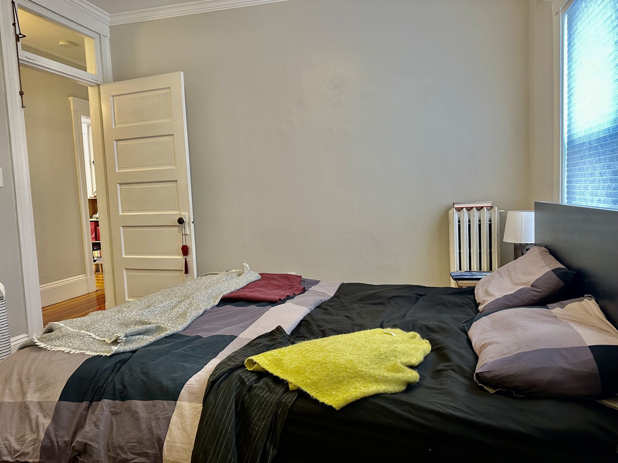 2 bed, 1 bath apartment for rent at 319 Concord Ave Unit 1, Neighborhood Nine — photo 24 of 35