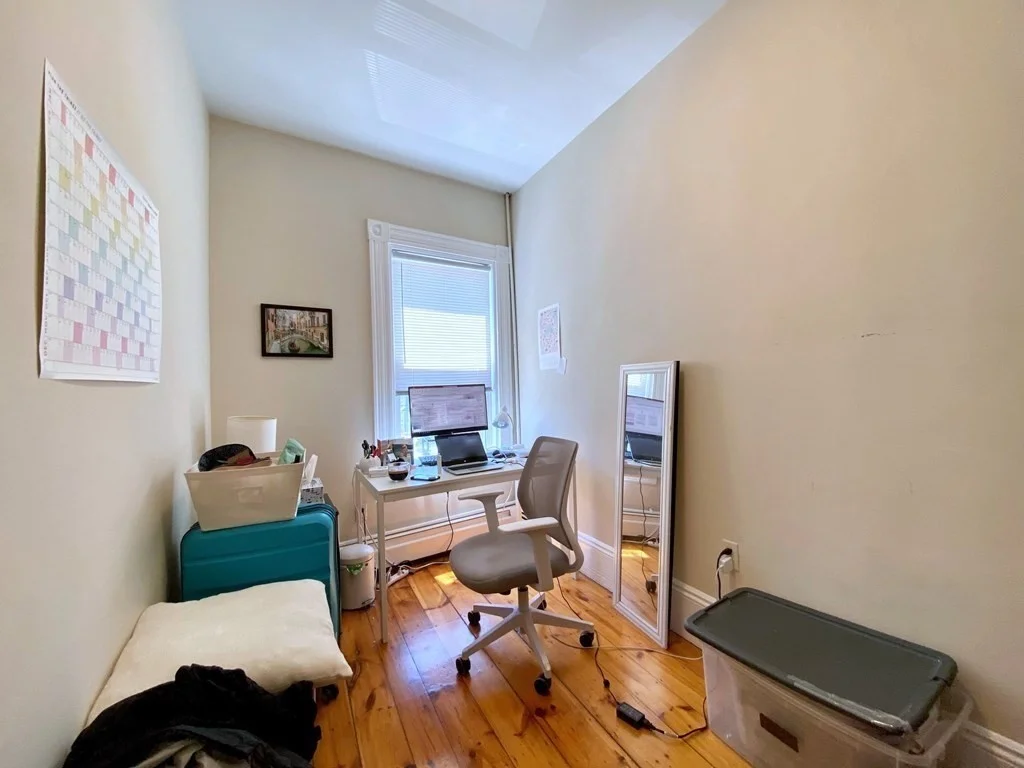 3 split bed, 1.5 bath apartment for rent at 319 Dorchester St Unit 2, South Boston — photo 11 of 13
