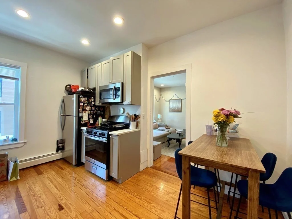 3 split bed, 1.5 bath apartment for rent at 319 Dorchester St Unit 2, South Boston — photo 3 of 13