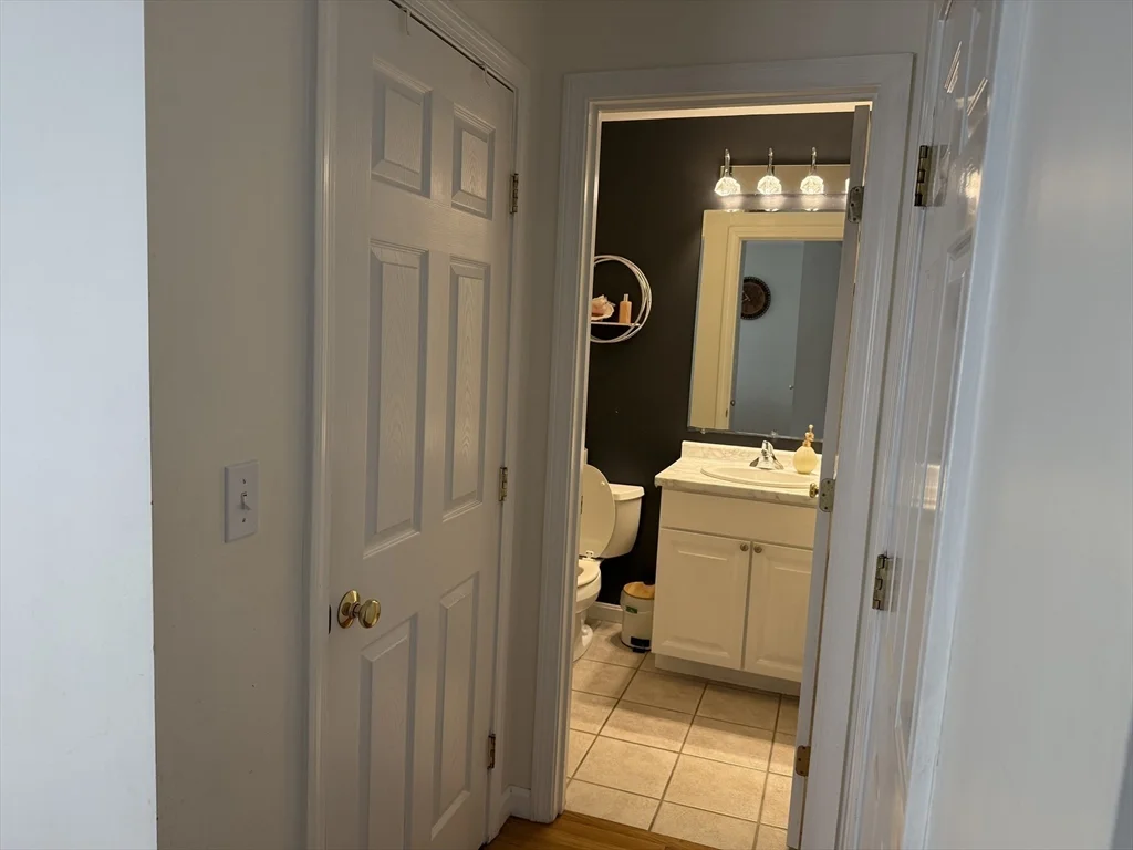 3 bed, 2 bath apartment for rent at 319 Farrwood Dr Unit 319, Haverhill — photo 10 of 12