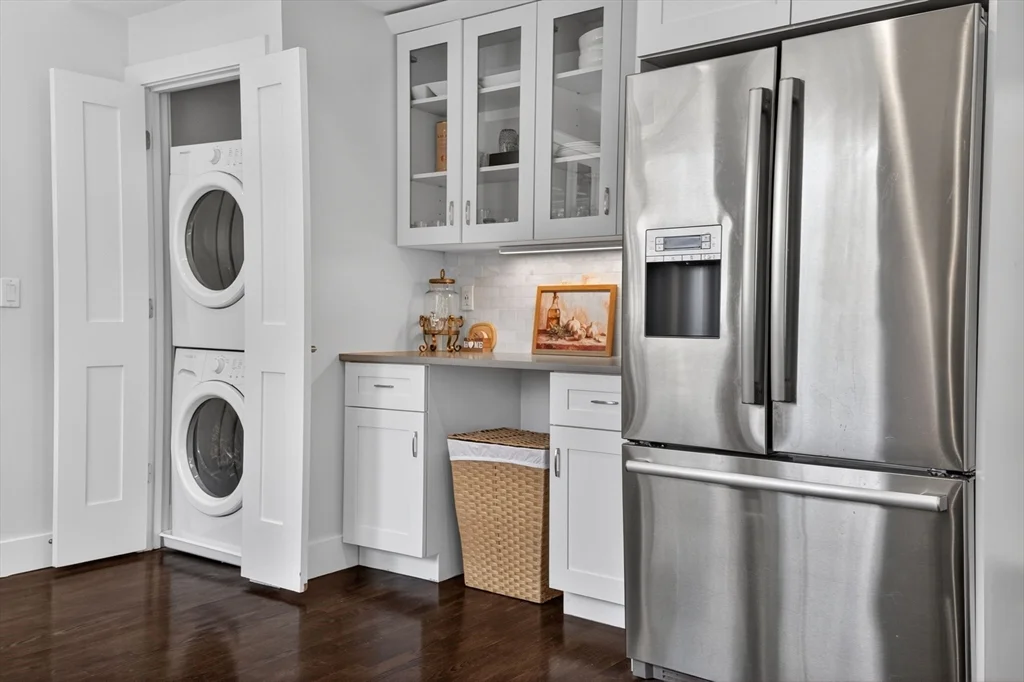 2 bed, 2 bath apartment for rent at 319 Forest Hills St Unit 2, Jamaica Plain — photo 14 of 34