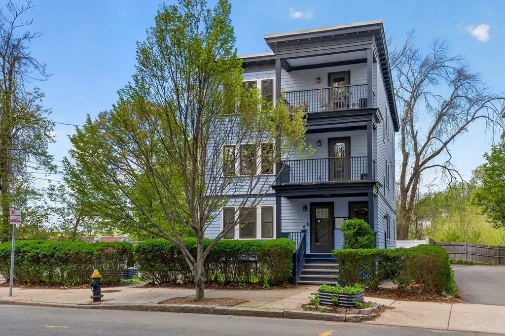 2 bed, 2 bath apartment for rent at 319 Forest Hills St Unit 2, Jamaica Plain — photo 23 of 34