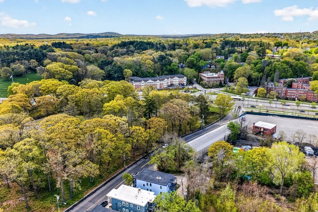 2 bed, 2 bath apartment for rent at 319 Forest Hills St Unit 2, Jamaica Plain — photo 33 of 34