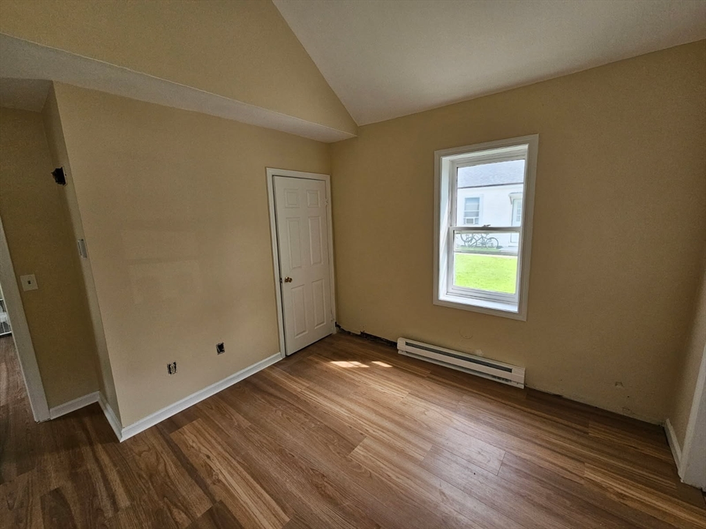 1 bed, 1 bath apartment for rent at 319 Main St Unit Rear, Douglas — photo 2 of 10