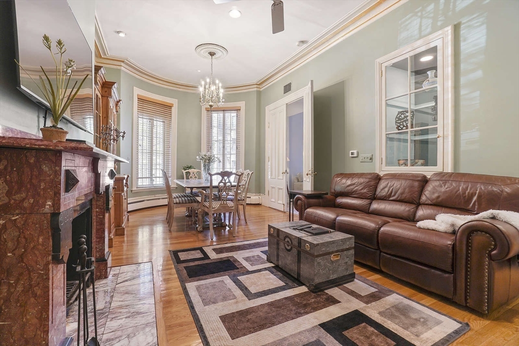 3 bed, 3 bath apartment for rent at 319 Marlborough St Unit 1, Back Bay — photo 7 of 32