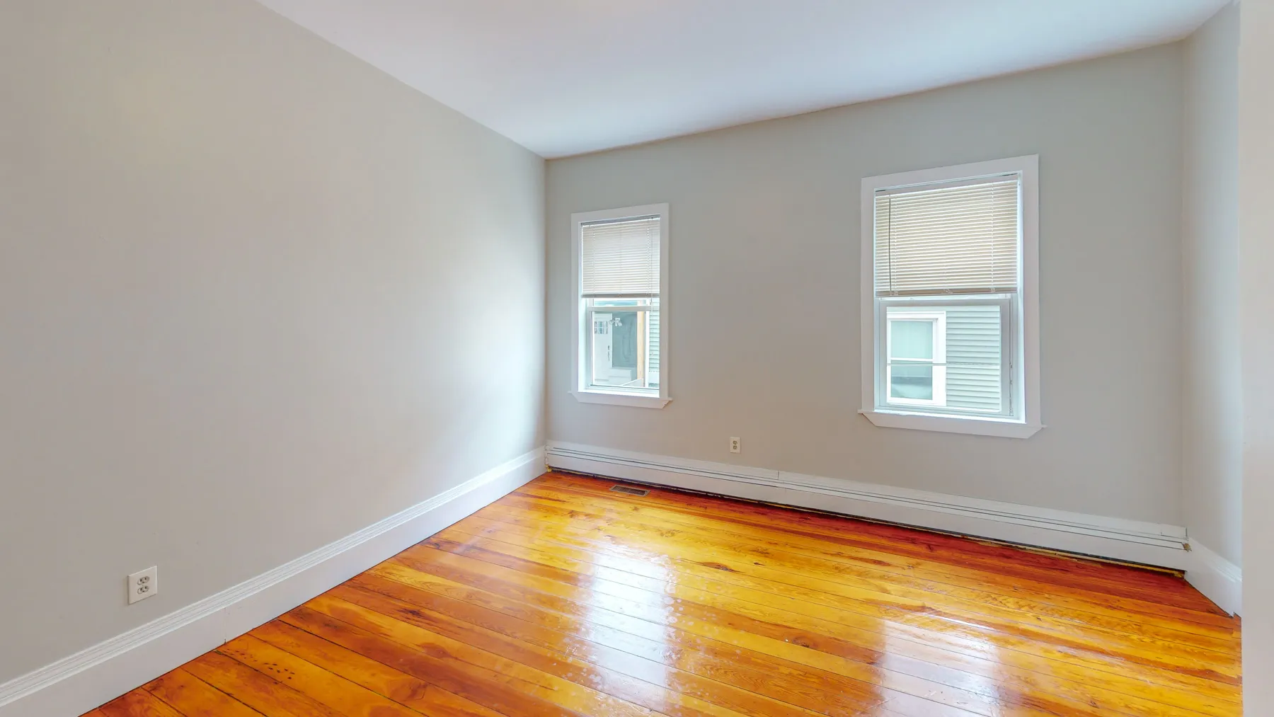 4 bed, 2 bath apartment for rent at 319 West Fourth St Unit 1, South Boston — photo 18 of 33