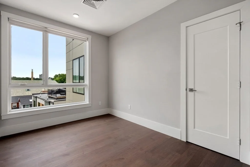 2 bed, 1 bath apartment for rent at 3193 Washington St Unit 209, Jamaica Plain — photo 5 of 17