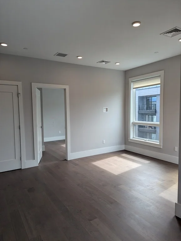 2 bed, 1 bath apartment for rent at 3193 Washington St Unit Ph2, Jamaica Plain — photo 5 of 13