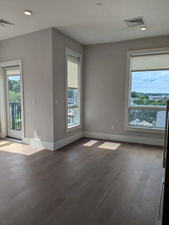 2 bed, 1 bath apartment for rent at 3193 Washington St Unit Ph2, Jamaica Plain — photo 2 of 13