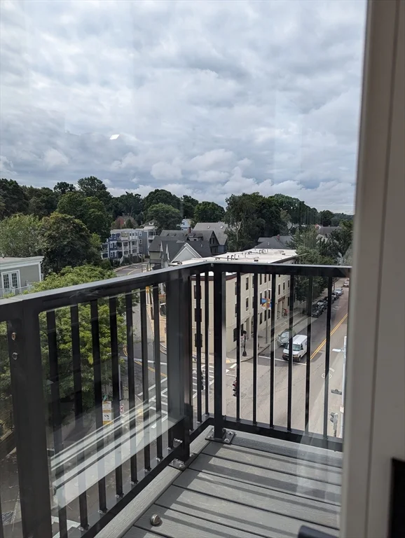 2 bed, 1 bath apartment for rent at 3193 Washington St Unit Ph2, Jamaica Plain — photo 4 of 13
