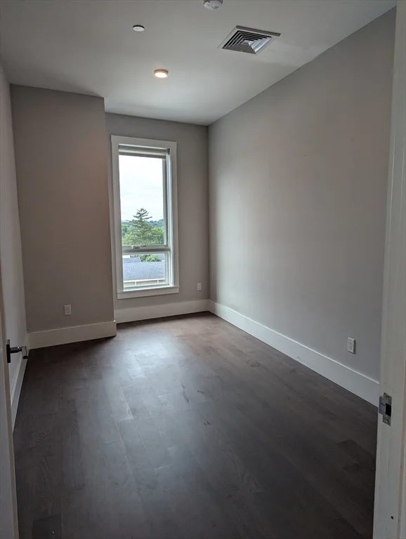 2 bed, 1 bath apartment for rent at 3193 Washington St Unit Ph2, Jamaica Plain — photo 8 of 13