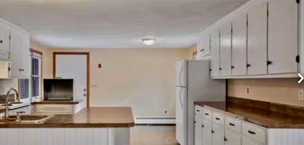 4 bed, 2 bath apartment for rent at 31R Burley St, Wenham Neck — photo 1 of 12