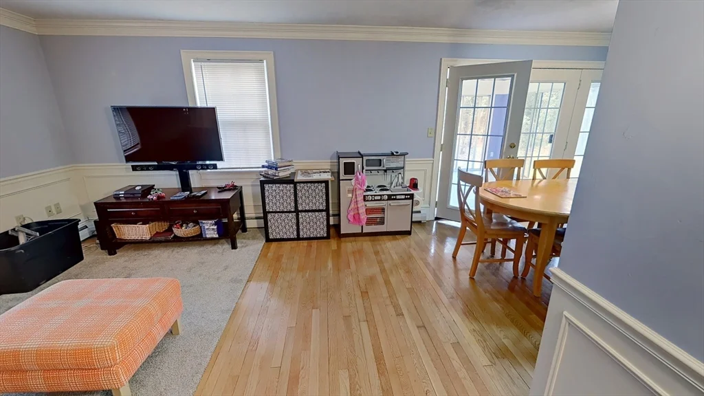 3 bed, 2 bath apartment for rent at 32 Acton Rd, Westford — photo 3 of 23