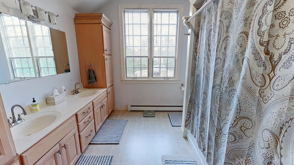3 bed, 2 bath apartment for rent at 32 Acton Rd, Westford — photo 13 of 23