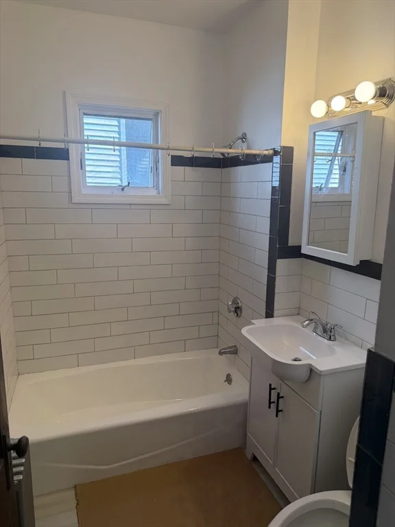 2 bed, 1 bath apartment for rent at 32 Adams St Unit 32, Watertown — photo 12 of 15
