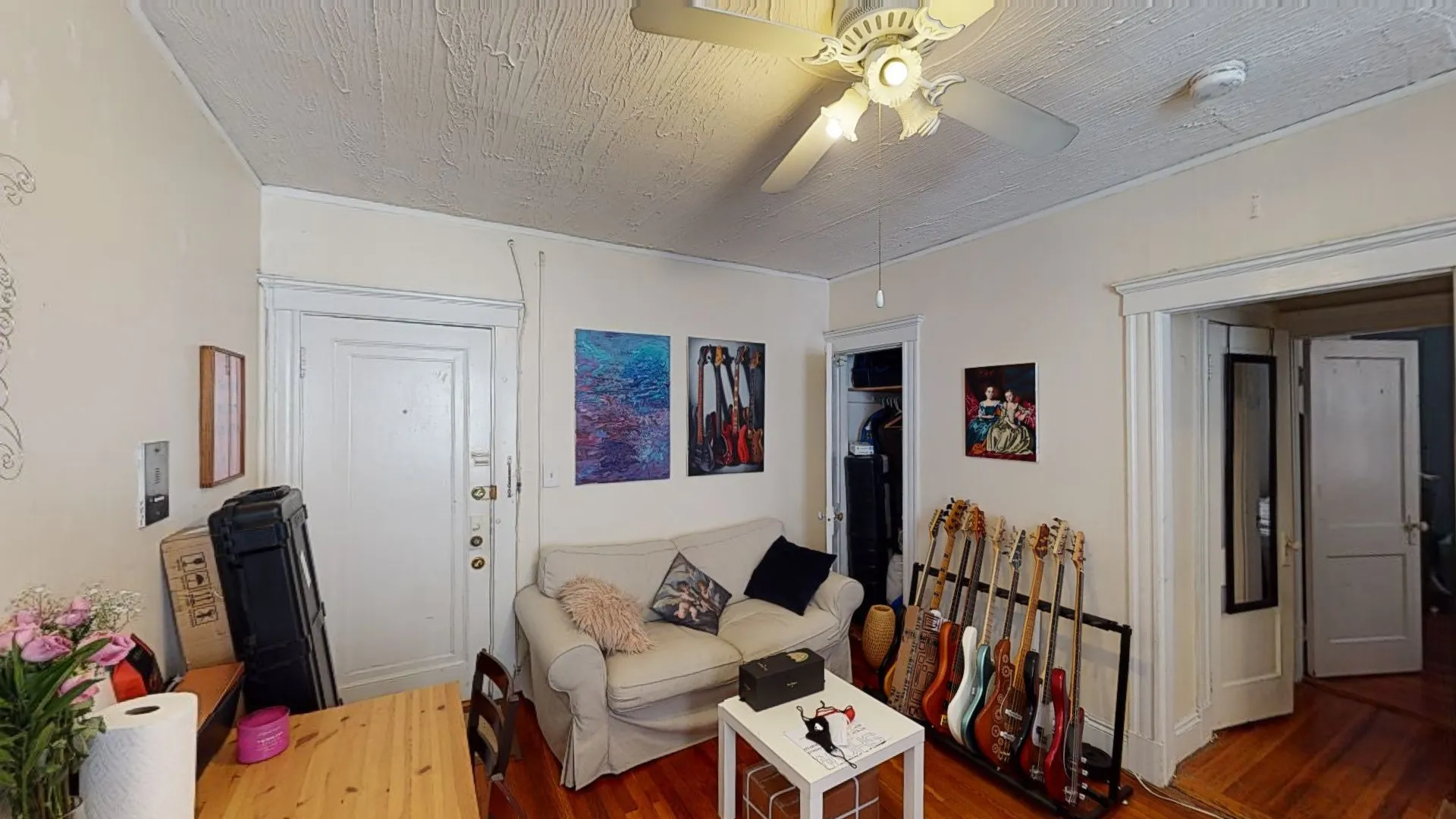 1 bed, 1 bath apartment for rent at 32 Allston St Unit 10, Brighton — photo 2 of 11
