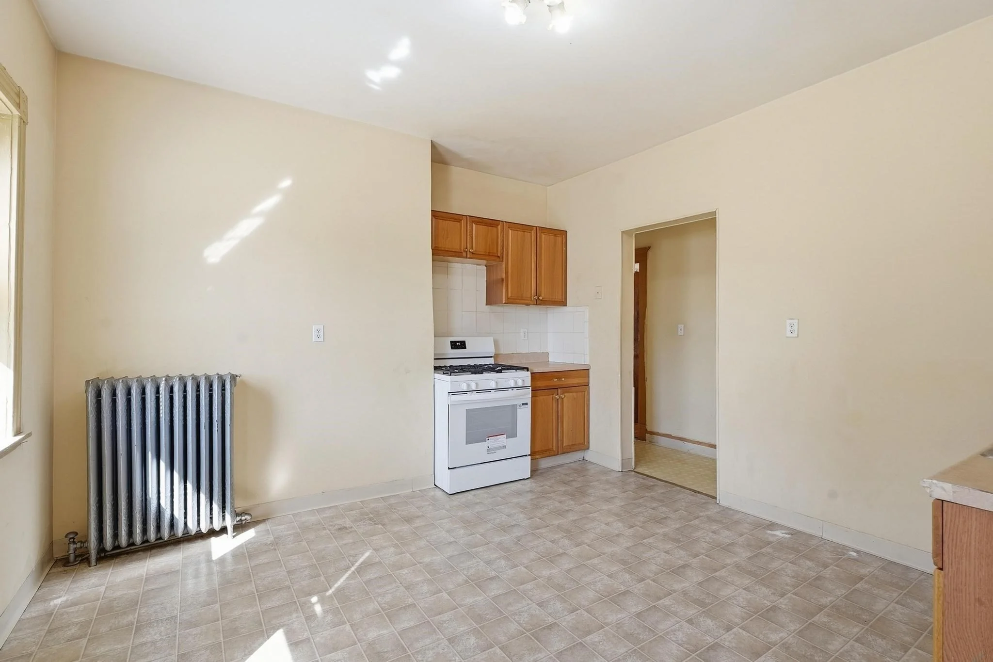 3 bed, 1 bath apartment for rent at 32 Ashley St Unit 3, East Boston — photo 21 of 33
