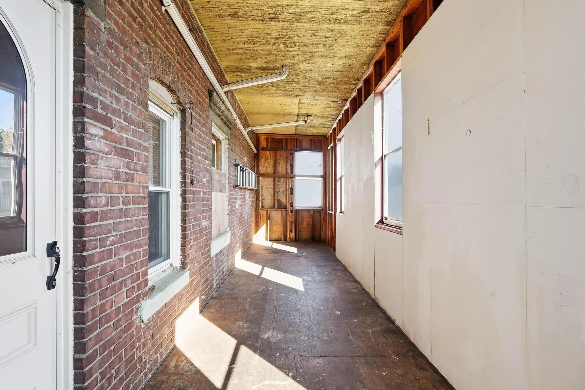 3 bed, 1 bath apartment for rent at 32 Ashley St Unit 3, East Boston — photo 28 of 33
