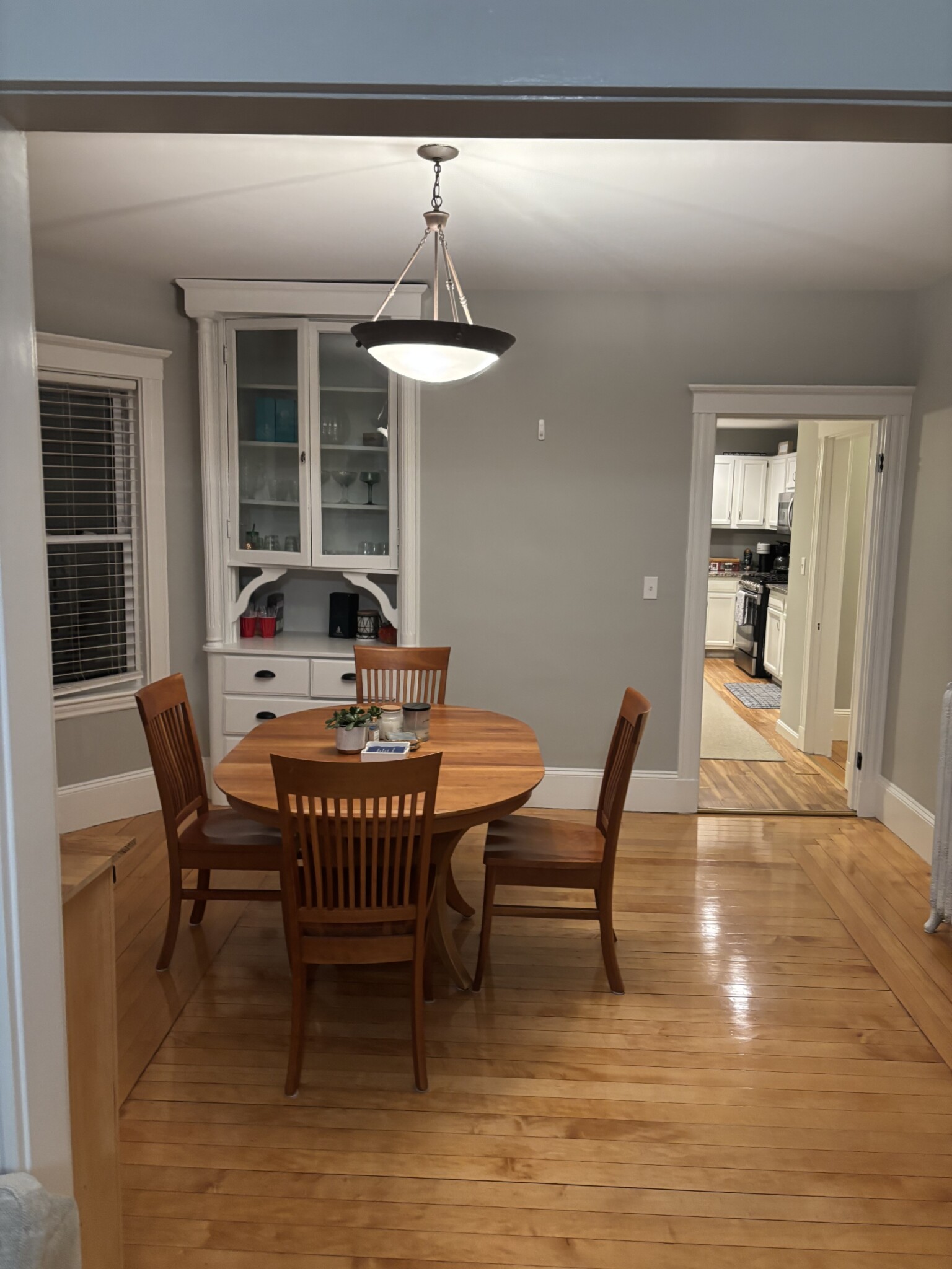 3 bed, 1 bath apartment for rent at 32 Atkins St Unit 2, Brighton — photo 4 of 10