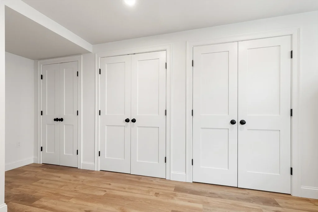2 bed, 1 bath apartment for rent at 32 Beacon St Unit 4, Gloucester — photo 28 of 30