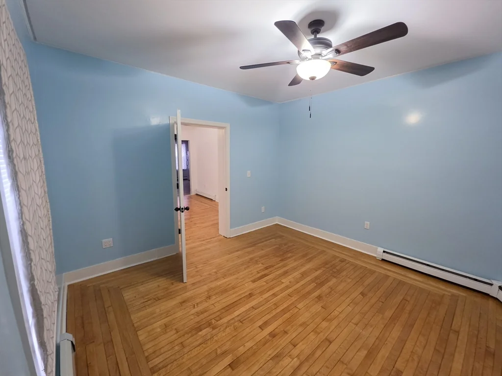 2 bed, 1 bath apartment for rent at 32 Bellevue St Unit A, Lowell — photo 2 of 18